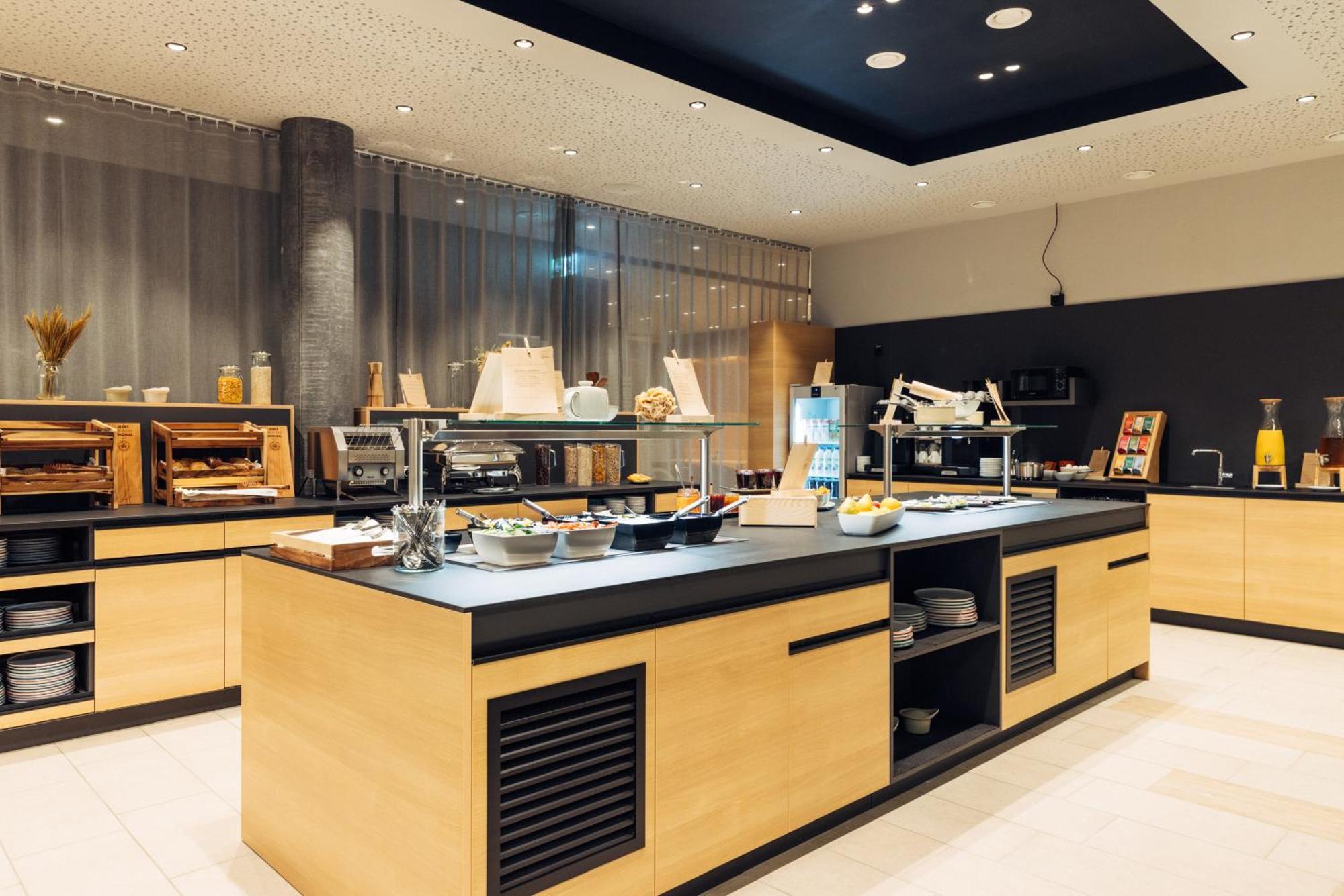 Harry'S Home Zuerich-Limmattal شبرايتنباخ المظهر الخارجي الصورة