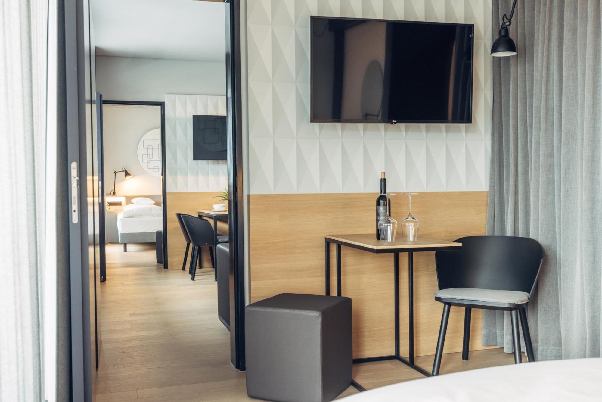 Harry'S Home Zuerich-Limmattal شبرايتنباخ المظهر الخارجي الصورة