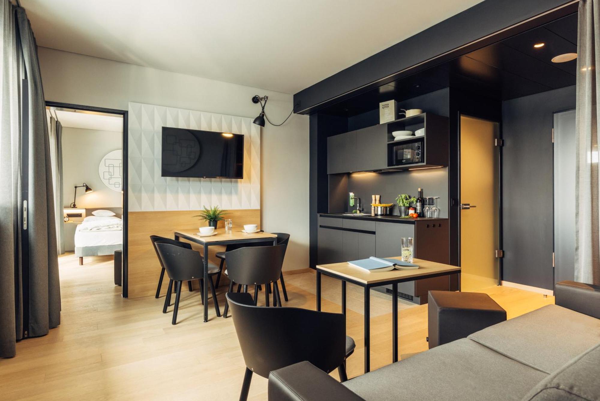 Harry'S Home Zuerich-Limmattal شبرايتنباخ المظهر الخارجي الصورة