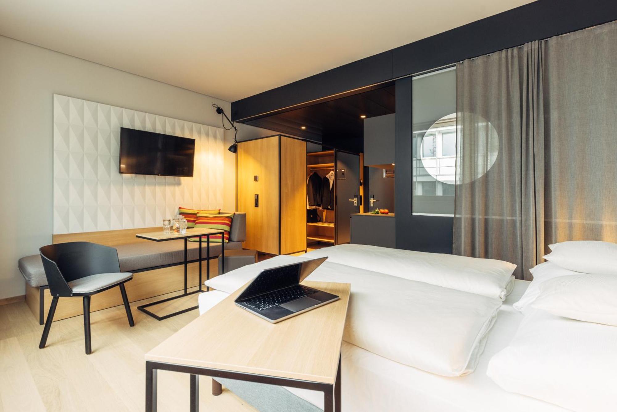 Harry'S Home Zuerich-Limmattal شبرايتنباخ المظهر الخارجي الصورة